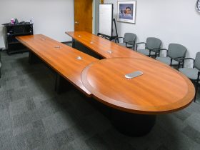 laminate videoconferencing table