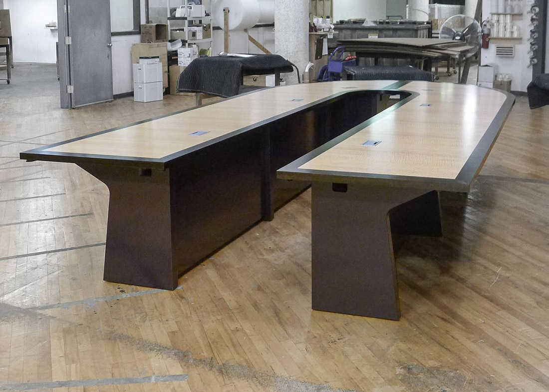 Mallinckrodt Committee Conference Table